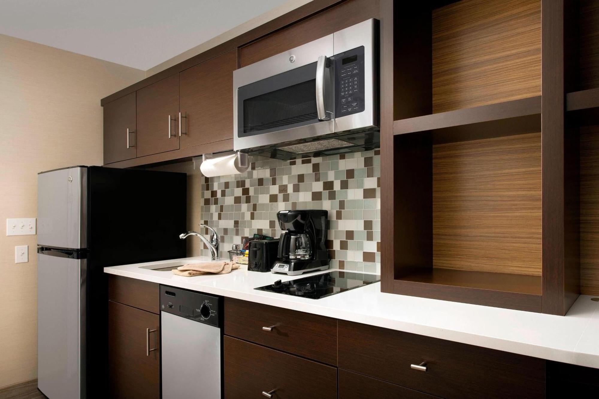 Towneplace Suites By Marriott Alexandria Fort Belvoir Mount Vernon Exterior photo