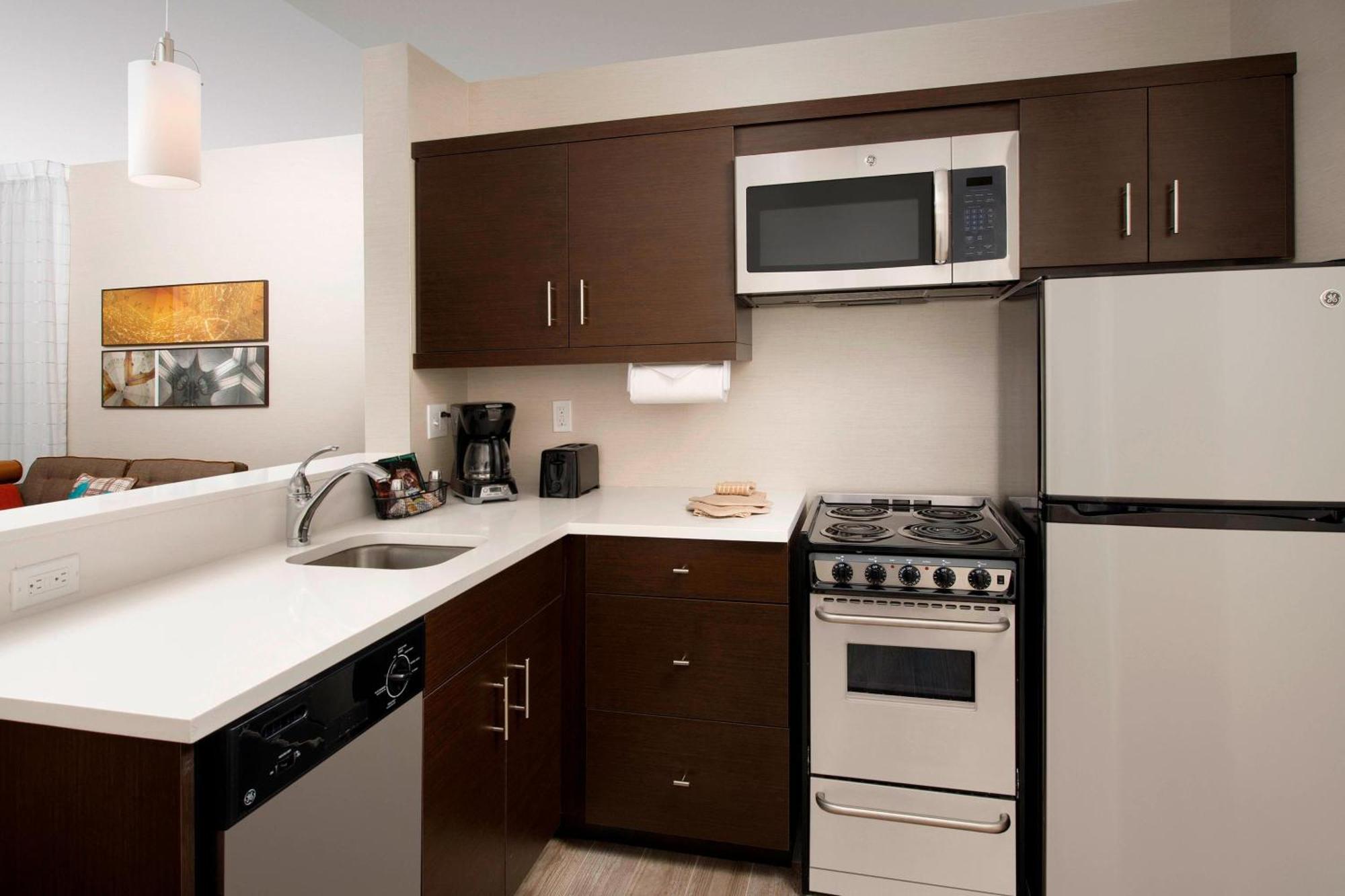 Towneplace Suites By Marriott Alexandria Fort Belvoir Mount Vernon Exterior photo